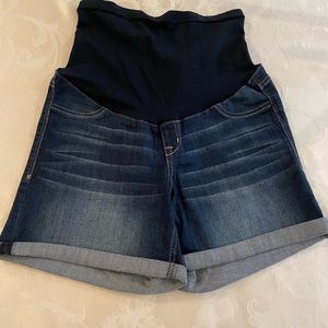 Maternity denim shorts